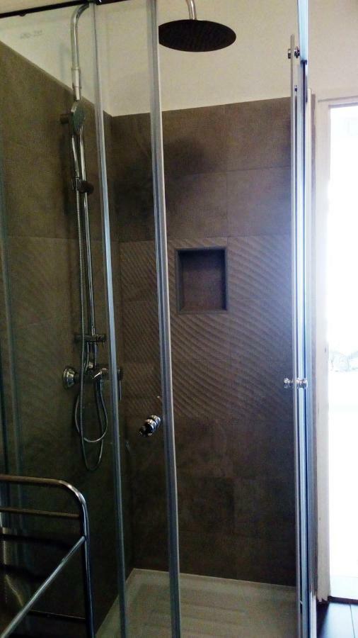 Apartmani Komunela Umago Exterior foto